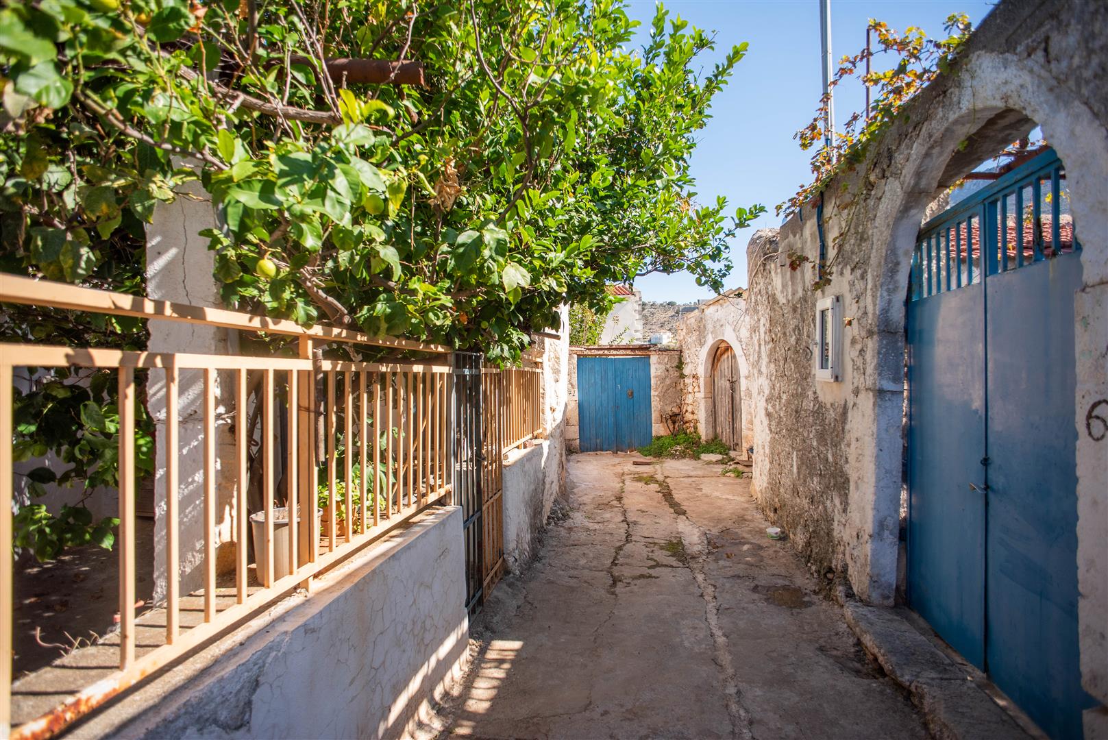 Kokkino Chorio Your Home on Crete, Real Estate Agency
