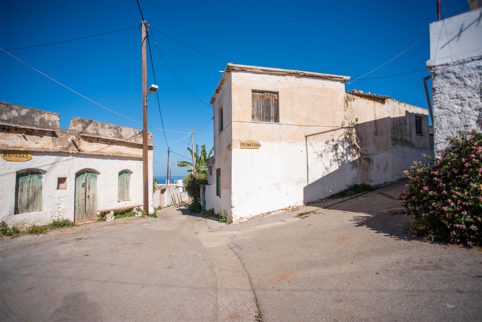 Kokkino Chorio Your Home on Crete, Real Estate Agency